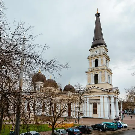 Апартаменти New! Luxury In The Center Of Overlooking Deribasovskaya Str. Price! Одеса