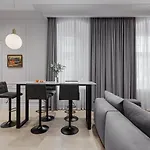 New! Luxury In The Center Of Overlooking Deribasovskaya Str. Price! Apartment Odessa