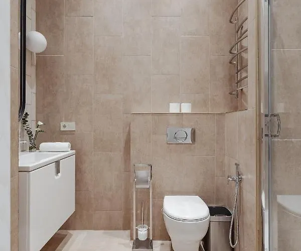 New! Luxury In The Center Of Overlooking Deribasovskaya Str. Price! Apartment