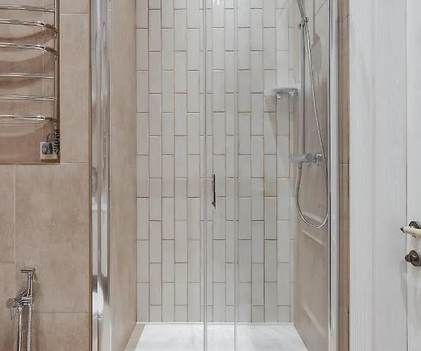 New! Luxury In The Center Of Overlooking Deribasovskaya Str. Price! Apartment