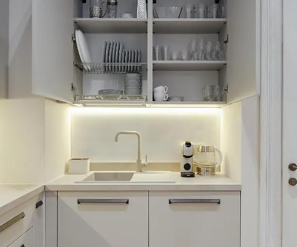 Apartmán New! Luxury In The Center Of Overlooking Deribasovskaya Str. Price! *